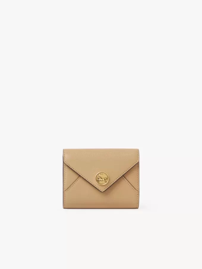 Petite enveloppe à trois volets en cuir grainé Petite enveloppe à trois volets en cuir grainé