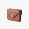 Petite enveloppe à trois volets en cuir grainé