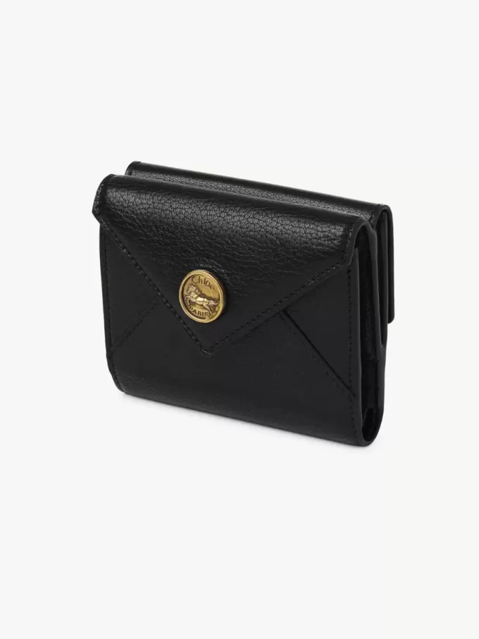 Petite enveloppe à trois volets en cuir grainé