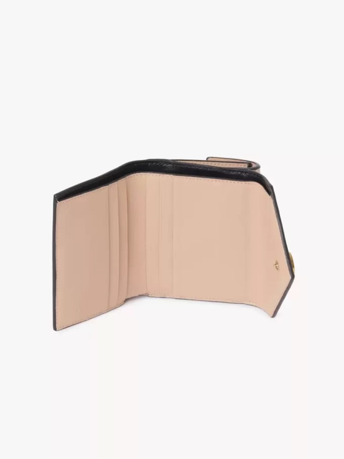 Petite enveloppe à trois volets en cuir grainé