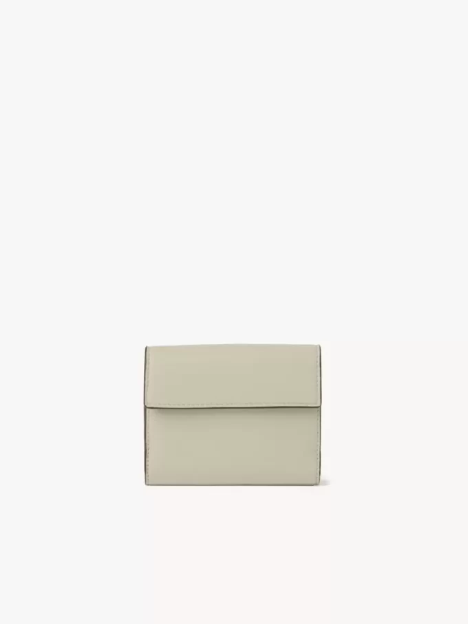 Petite enveloppe à trois volets en cuir grainé Petite enveloppe à trois volets en cuir grainé