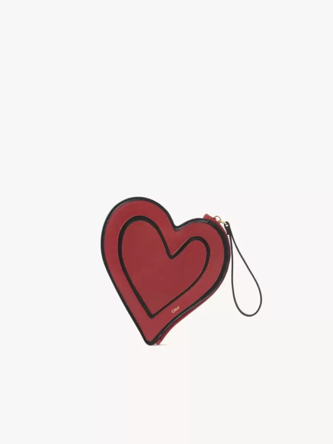 Pochette plate Chloé Symbols Heart en cuir grainé Pochette plate Chloé Symbols Heart en cuir grainé