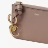 Porte-monnaie Alphabet en cuir brillant Porte-monnaie Alphabet en cuir brillant