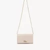 Portefeuille à rabat iconique Chloé sur chaîne en cuir brillant