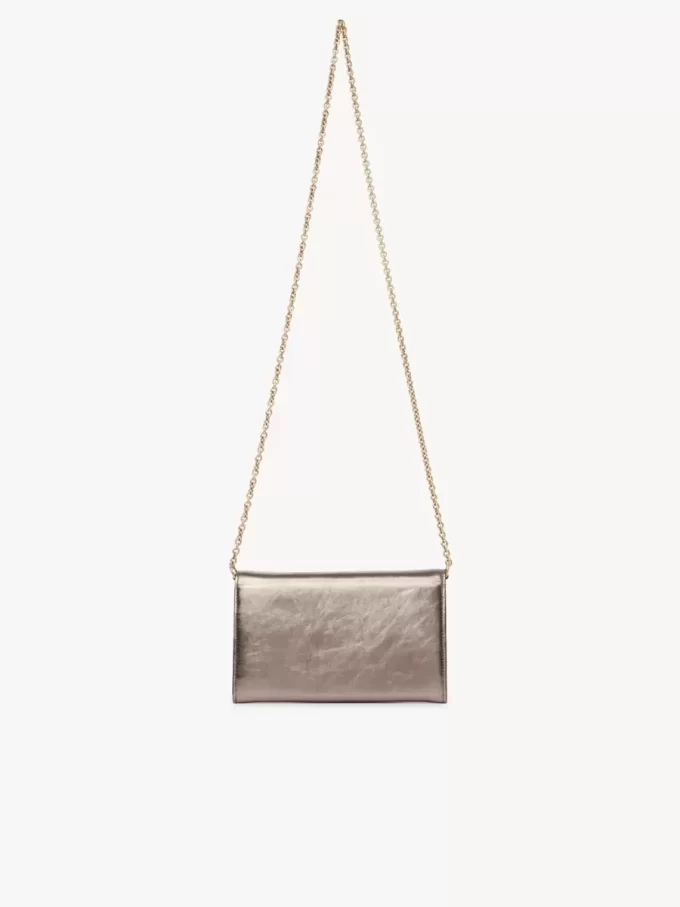 Portefeuille à rabat iconique Chloé sur chaîne en cuir métallisé