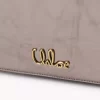 Portefeuille à rabat iconique Chloé sur chaîne en cuir métallisé