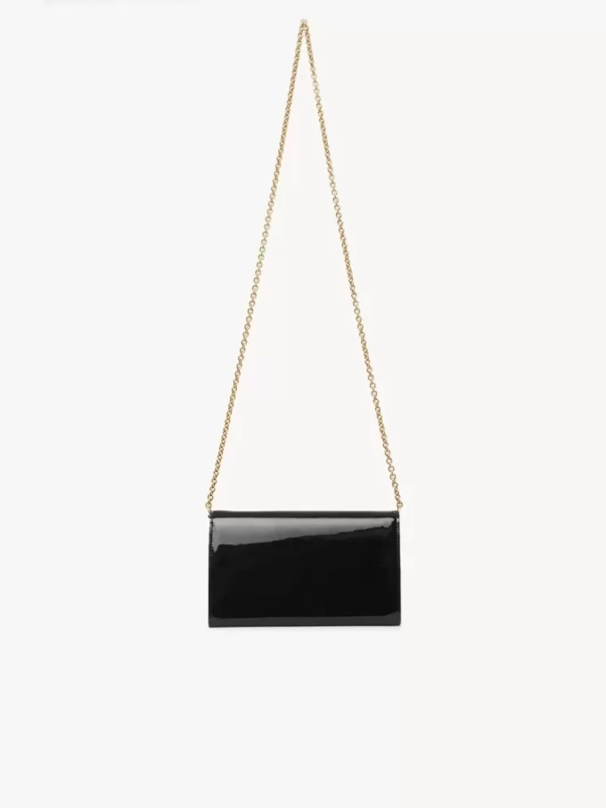 Portefeuille à rabat iconique Chloé sur chaîne en cuir verni