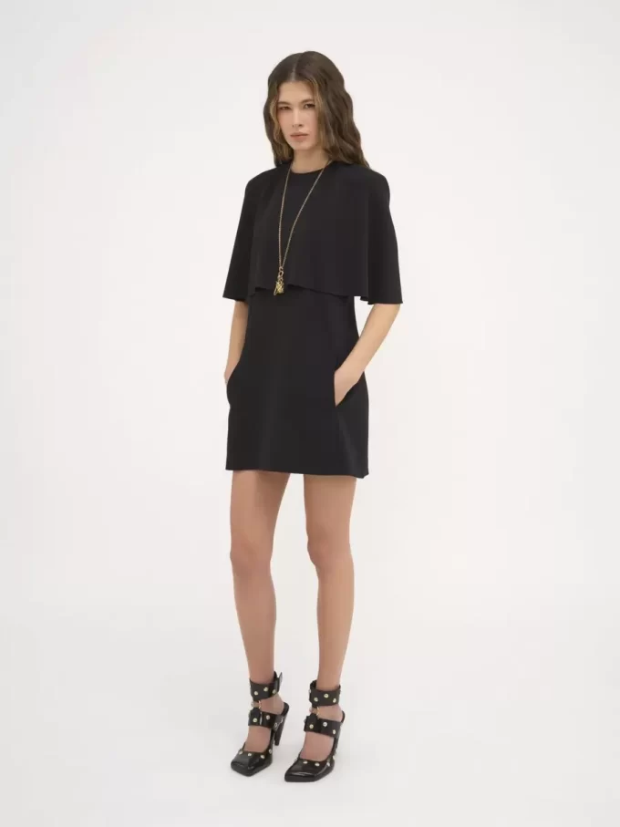 Robe cape courte en crêpe de viscose Robe cape courte en crêpe de viscose