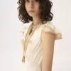 Robe colonne à manches courtes en satin de soie lavé et dentelle
