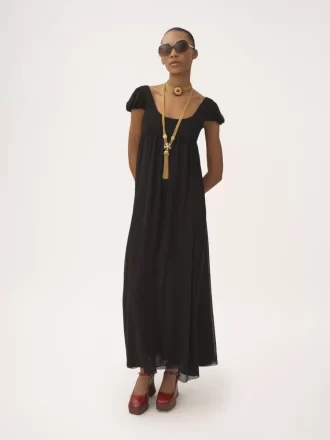 Robe longue à manches bouffantes en plumetis de soie