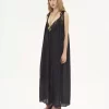 Robe longue nuisette en charmeuse de soie et dentelle