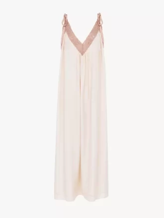 Robe longue nuisette en soie habotai et dentelle