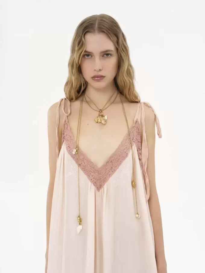 Robe longue nuisette en soie habotai et dentelle