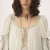 Robe longue oversize à volants en mousseline de soie