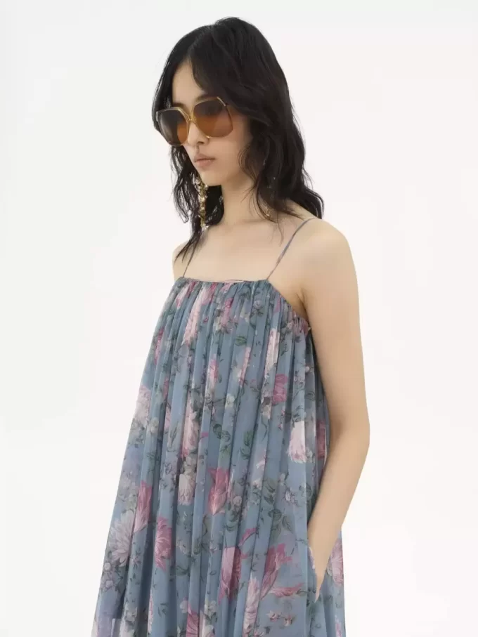 Robe longue sans manches en mousseline de soie