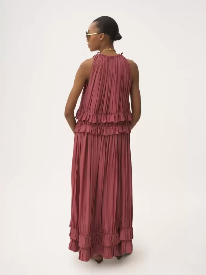 Robe longue sans manches en pongé de soie lavée Robe longue sans manches en pongé de soie lavée