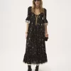 Robe midi à col rond en charmeuse de soie et dentelle Robe midi à col rond en charmeuse de soie et dentelle