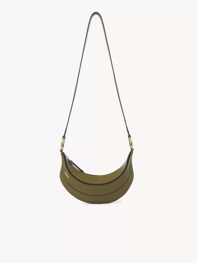 Sac banane bandoulière en cuir grainé Sac banane bandoulière en cuir grainé