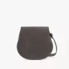 Sacoche de selle Marcie en cuir suédé Sacoche de selle Marcie en cuir suédé