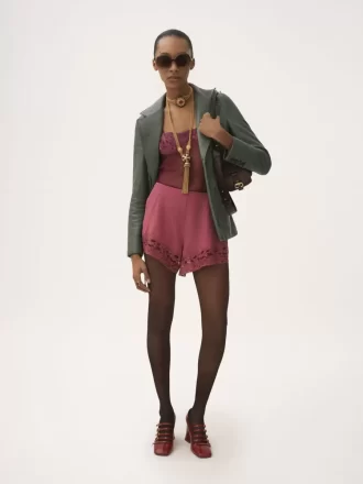 Short lingerie en crêpe de Chine à finitions en dentelle