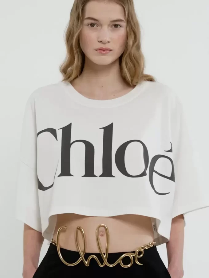 La grande ceinture iconique de Chloé La grande ceinture iconique de Chloé