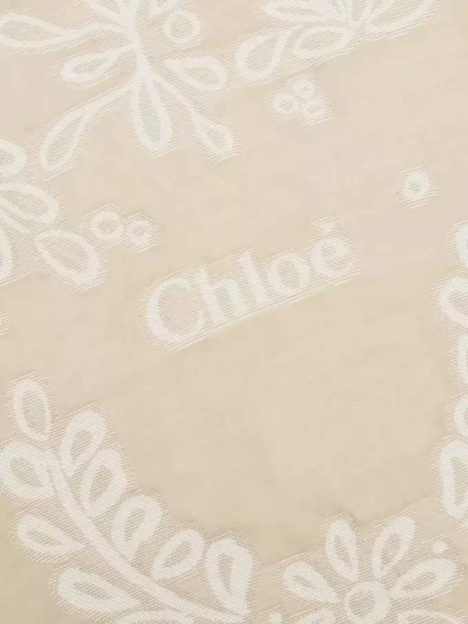 Étole rectangulaire en broderie anglaise de laine et soie