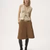 Top col V en satin de soie et dentelle