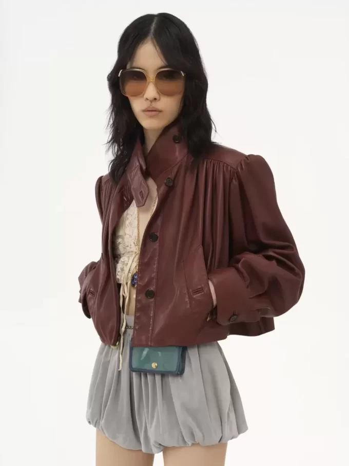 Veste boule froncée en cuir Veste boule froncée en cuir