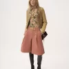 Veste cintrée à col rond en cuir