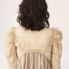Veste courte ajustée en satin duchesse de soie et dentelle Veste courte ajustée en satin duchesse de soie et dentelle