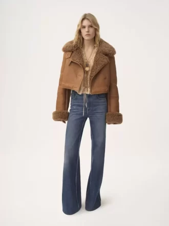 Veste courte carrée en cuir