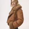 Veste courte carrée en cuir Veste courte carrée en cuir