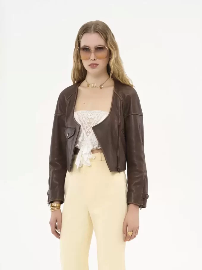 Veste courte à col rond en cuir Veste courte à col rond en cuir