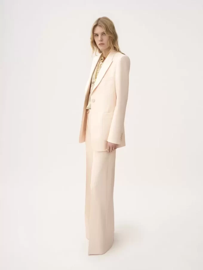 Veste tailleur à simple boutonnage en gabardine de laine Veste tailleur à simple boutonnage en gabardine de laine
